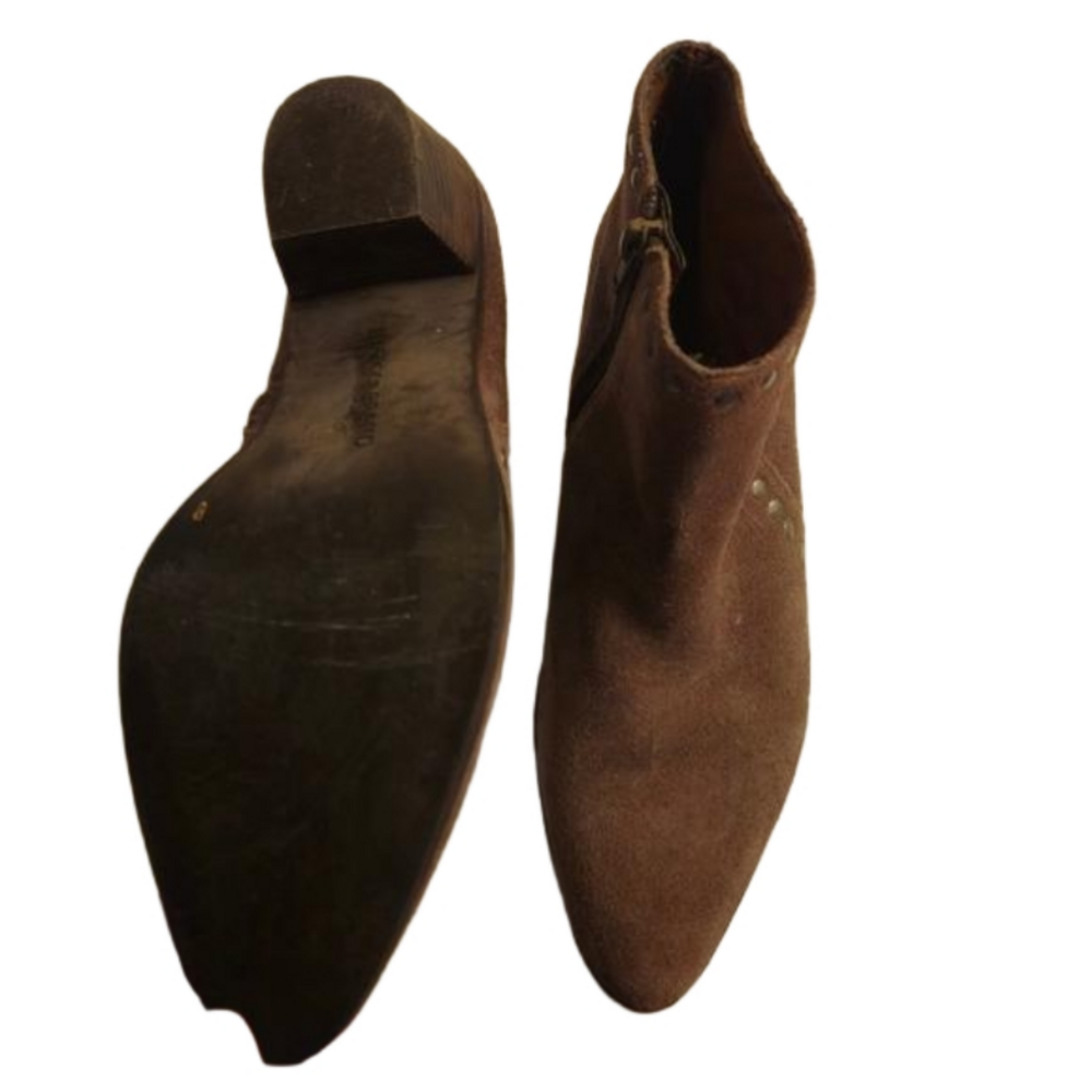 Stylish Tan Suede Chelsea Ankle Boots in Size 6.5 - Picture 3 of 3